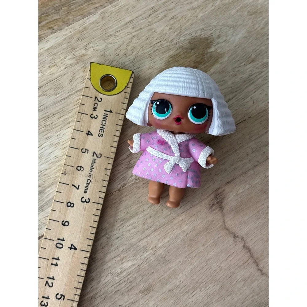 MGA LOL Surprise Doll Pink Bathrobe White Bob Hair Teal Eyes 3 Inch Figure
